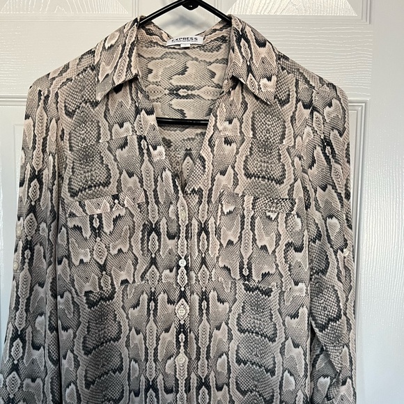 Express dress shirt - Picture 5 of 5